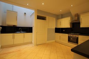 Photo 19- click for photo gallery